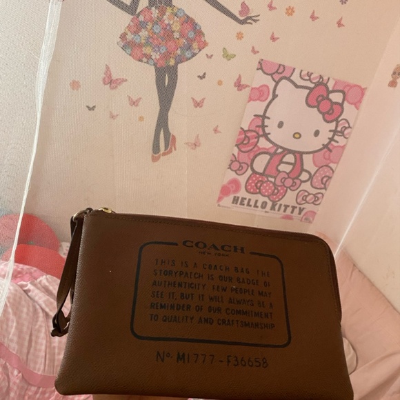 Coach wallet - Picture 1 of 1